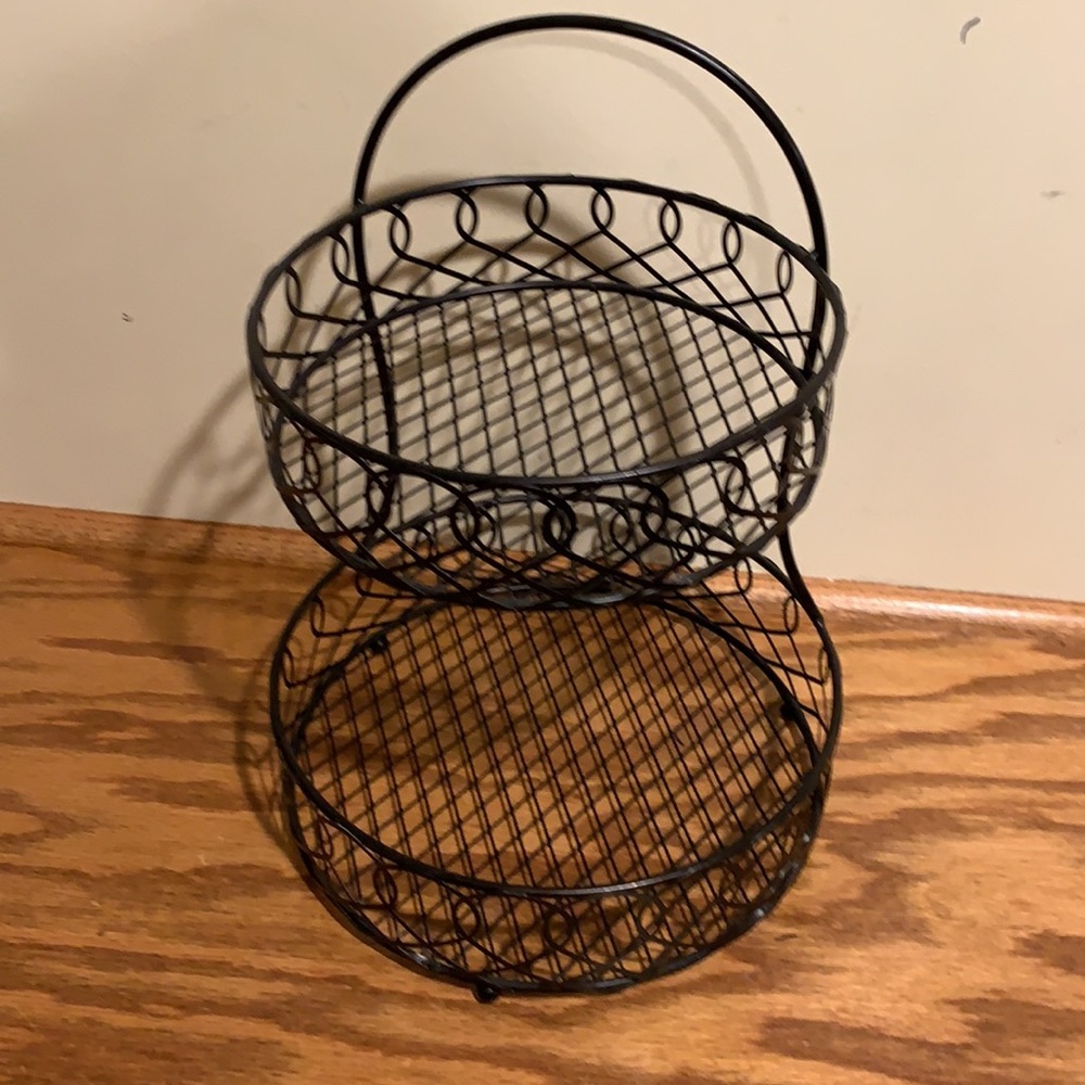NWO 📦 Mikasa 2 Tier Basket Stand